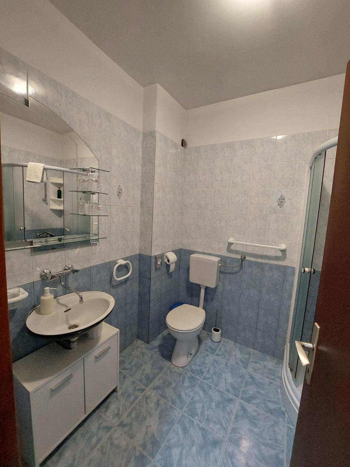 Apartman Rozmari Lokve Buitenkant foto